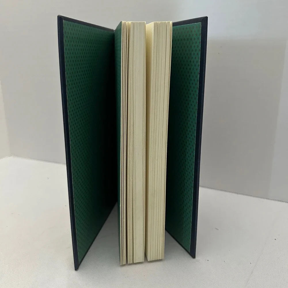 Fantastic Beasts Original Screenplay JK Rowling Collectors Edition like‎ new